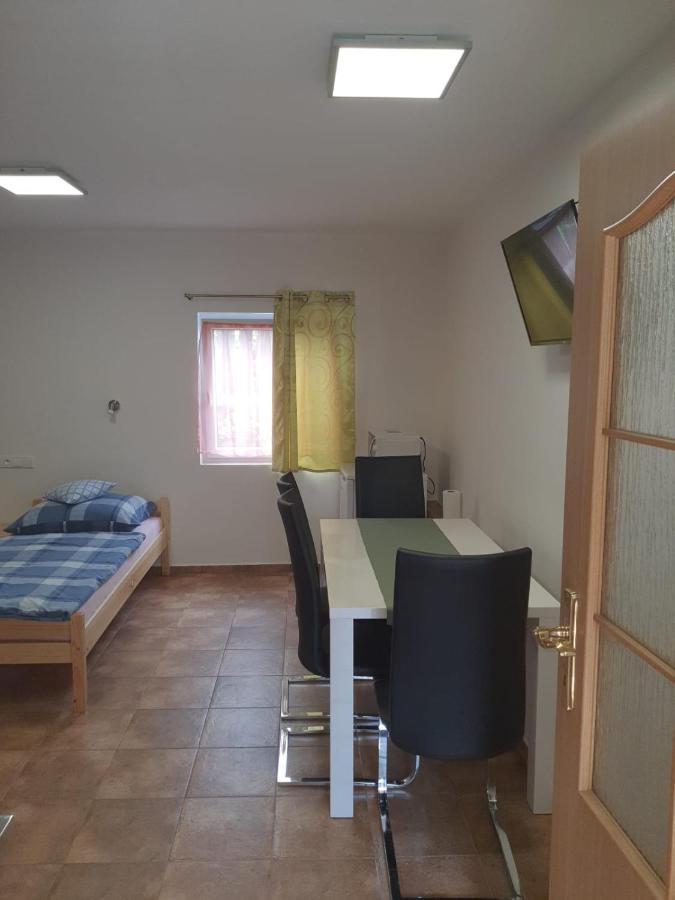 Penzion U Pavla Most Extérieur photo